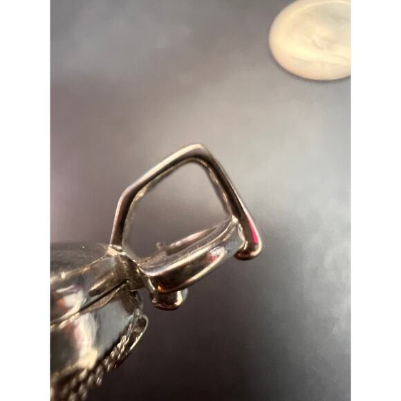 Vintage sterling silver poison locket Maltese cross pendant - Picture 5 of 9